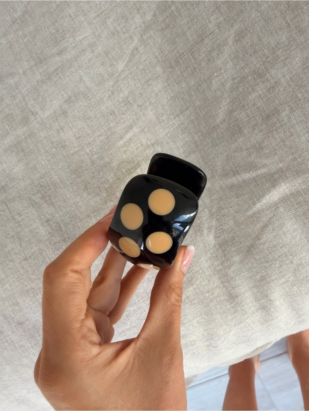 ✨CHANEL Black Resin Cuff with Beige Polka Dots🖤 - Picture 11 of 12